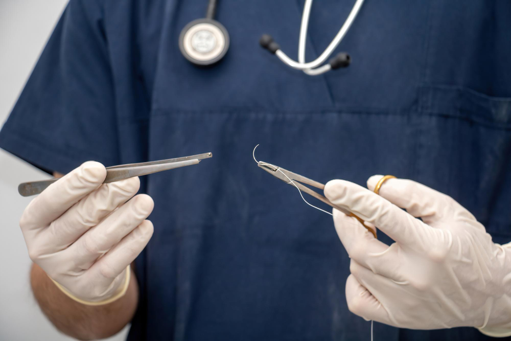 healthium-medtech-unveils-trumas-sutures-for-enhanced-minimal-access-surgery