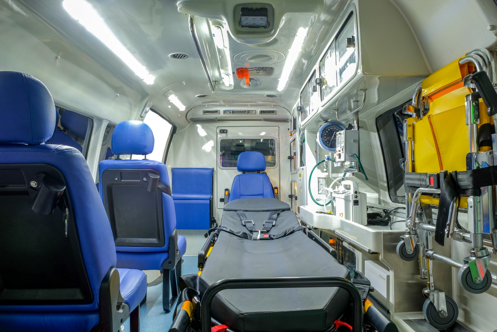 red-health-partners-with-vijaya-group-of-hospitals-to-extend-10-minute-ambulance-network-in-chennai