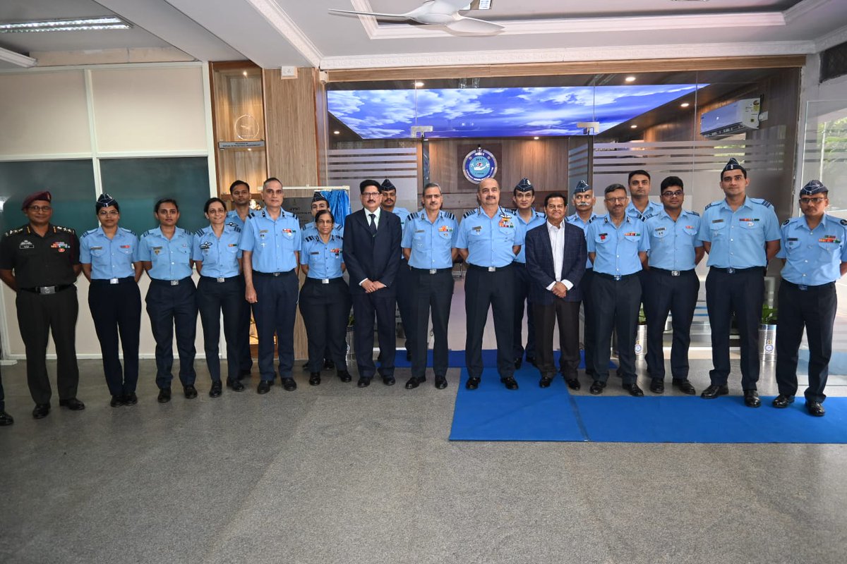 indian-air-force-unveils-1st-emergency-medical-response-system-in-blr