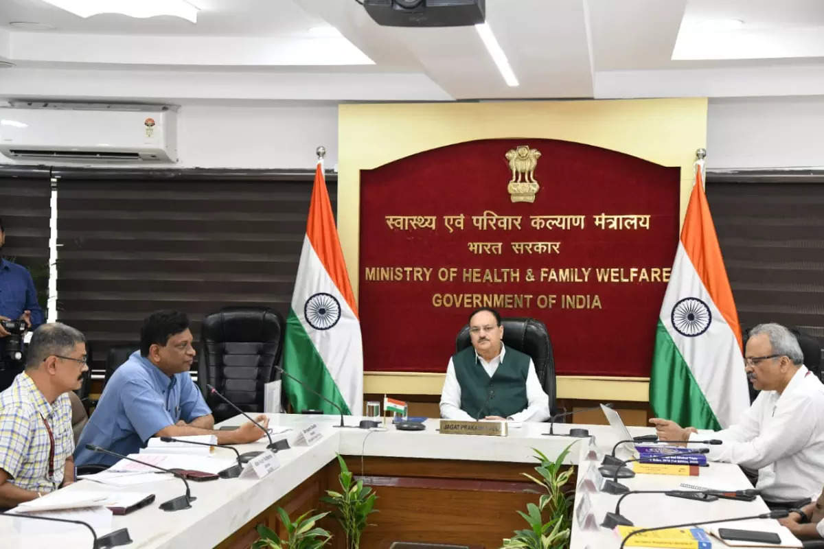 health-minister-nadda-calls-for-transparency-in-drug-regulations-to-achieve-global-standards