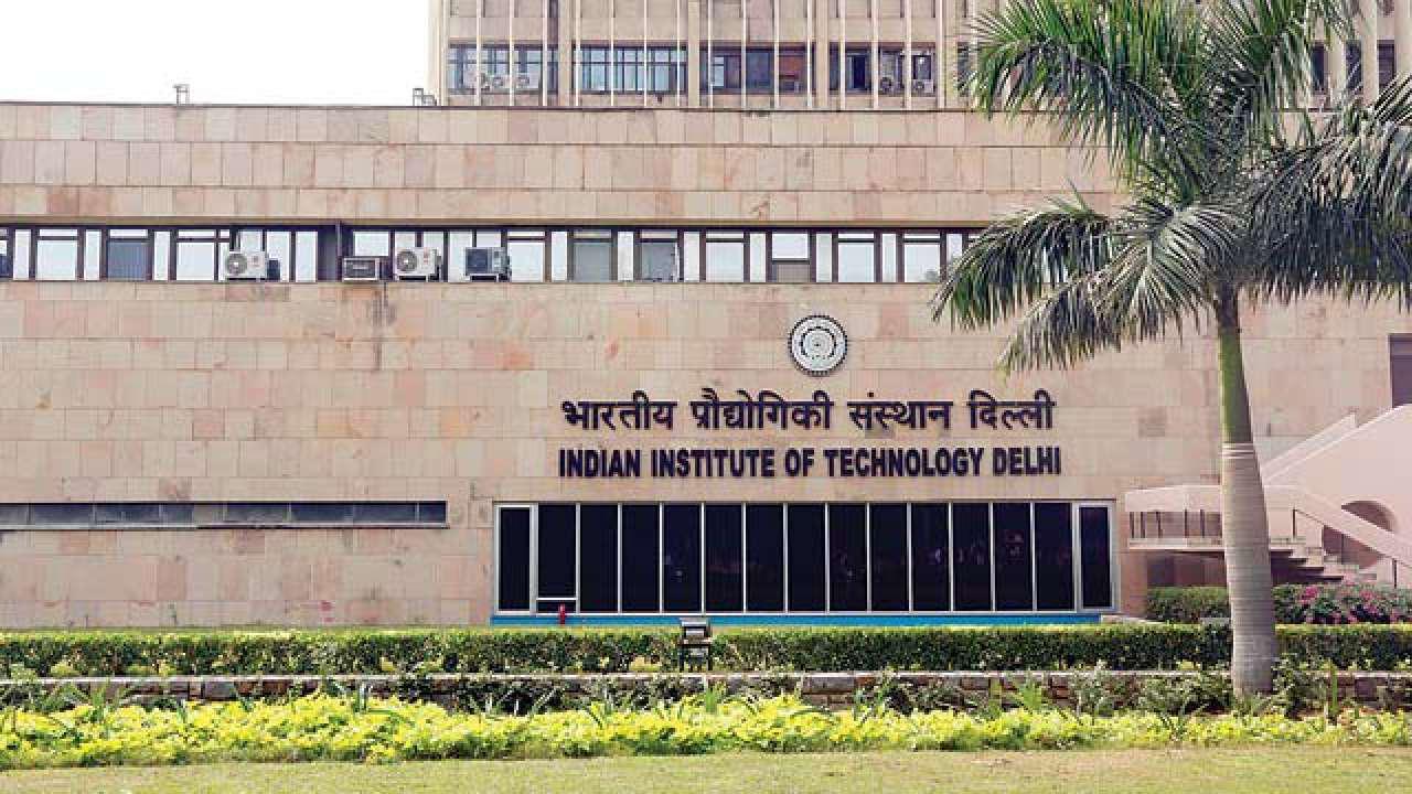 iit-delhi-transfers-2-medtech-devices-for-cancer-pathogen-detection