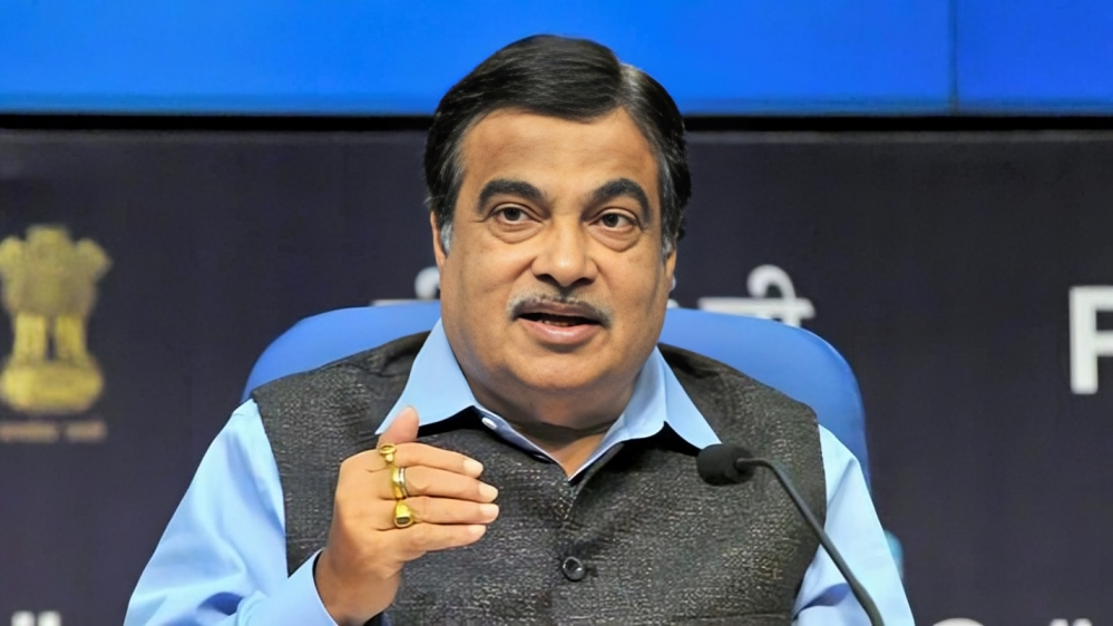 gadkari-urges-fm-to-scrap-18-gst-on-medical-insurance-premiums